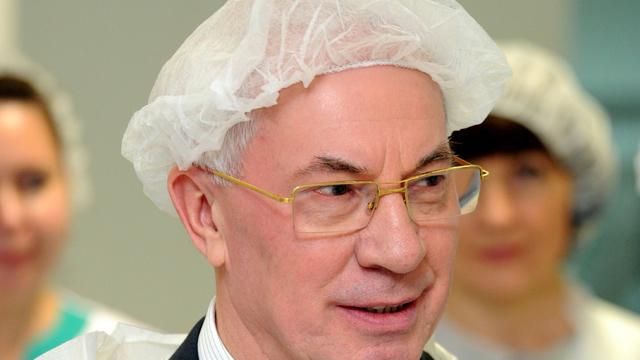 Азаров хочет создать "правительство в изгнании" Азаров хочет создать "правительство в изгнании"