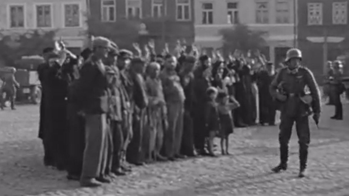 День в історії. 73 роки тому в Бабиному Яру розстріляли українців День в історії. 73 роки тому в Бабиному Яру розстріляли українців