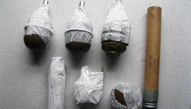 Во Львове тайник с боеприпасами нашли в купе пассажирского поезда