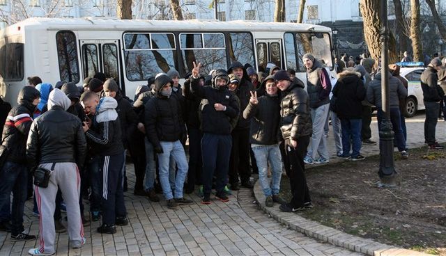 На Миколаївщині відкрили 6 проваджень за фактами відправлення "тітушок" до Києва 