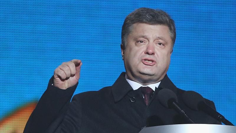 Винні будуть притягнуті до відповідальності, — Порошенко про теракт у Харкові