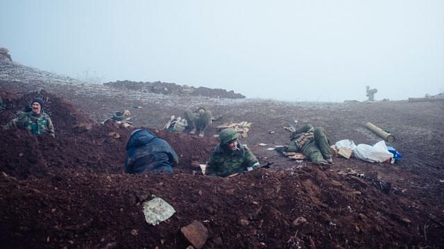 Террористы обстреляли свои позиции перед камерами российских СМИ