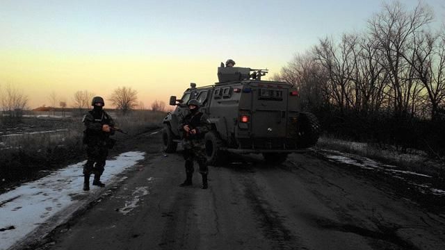 Количество обстрелов на Донбассе уменьшилось, но нападения не прекратились, — спикер АТО Количество обстрелов на Донбассе уменьшилось, но нападения не прекратились, — спикер АТО