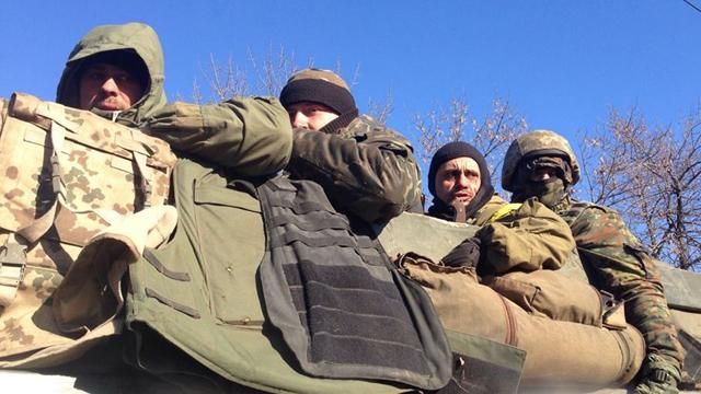 Пашинський божиться, що штаб АТО не приховує інформації про втрати військових Пашинський божиться, що штаб АТО не приховує інформації про втрати військових