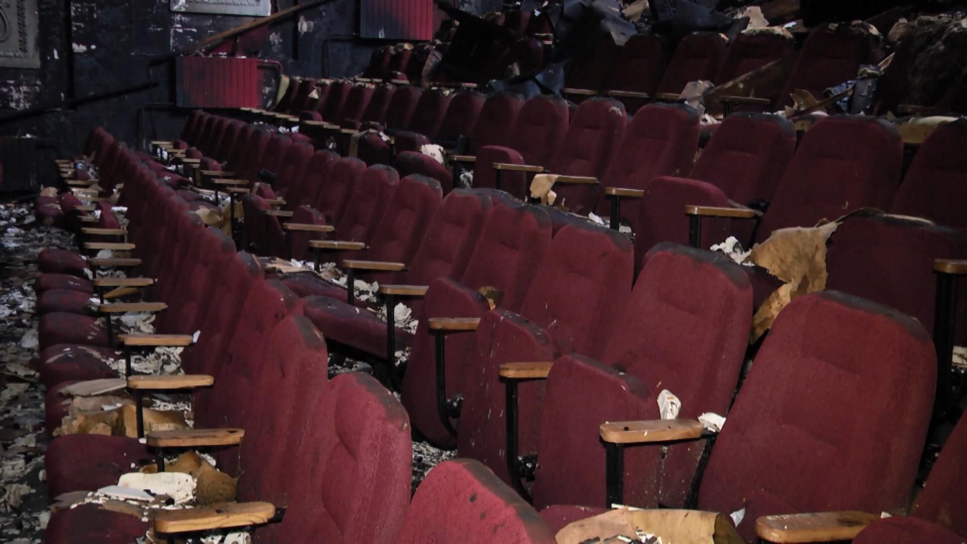 Кинотеатр "Жовтень" подожгли из-за ненависти к геям