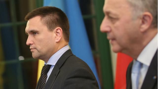 Росія веде повномасштабну гібридну війну в Україні, — Клімкін Росія веде повномасштабну гібридну війну в Україні, — Клімкін
