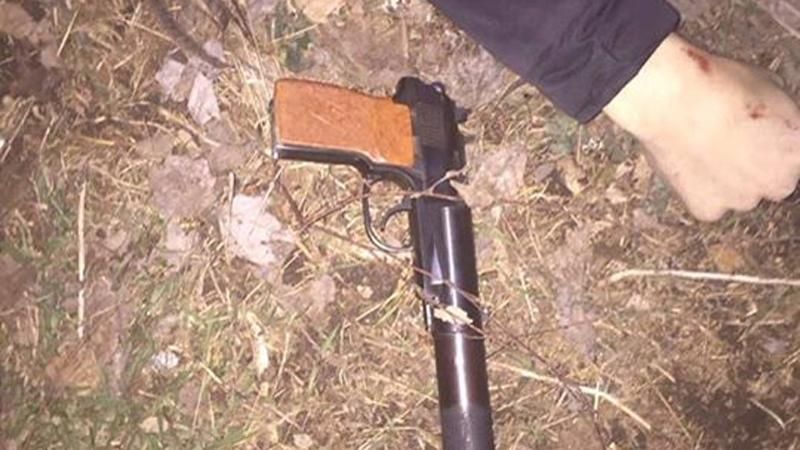 В Мариуполе милиционер ценой жизни предотвратил теракт В Мариуполе милиционер ценой жизни предотвратил теракт