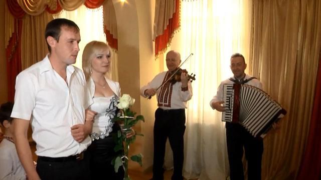 Боєць зі Львова під час ротації запропонував коханій одружитися