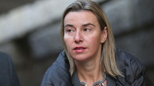 Могерини напомнила Путину, что в Украине уже идет война Могерини напомнила Путину, что в Украине уже идет война