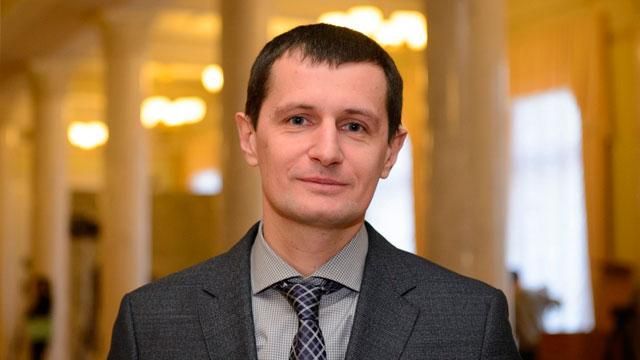 Обирати мерів таких міст, як Харків, потрібно у два тури, — Семенуха Обирати мерів таких міст, як Харків, потрібно у два тури, — Семенуха