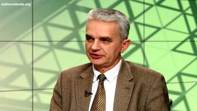 Від Порошенка приховують справжню інформацію про АТО, — експерт Від Порошенка приховують справжню інформацію про АТО, — експерт