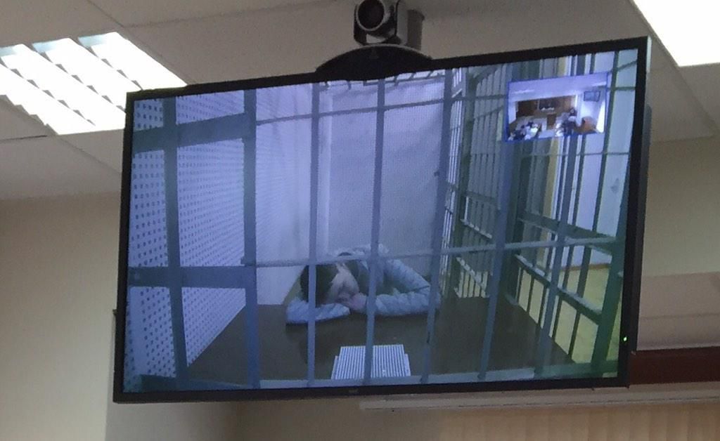 Адвокат Савченко вказав на фабрикацію звинувачення льотчиці Адвокат Савченко вказав на фабрикацію звинувачення льотчиці