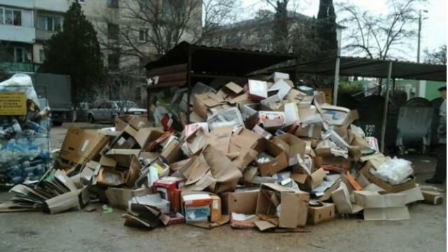 Севастополь превращается в свалку мусора