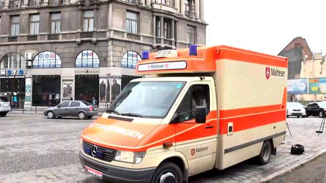 Украинцы из Италии купили для военных реанимобиль