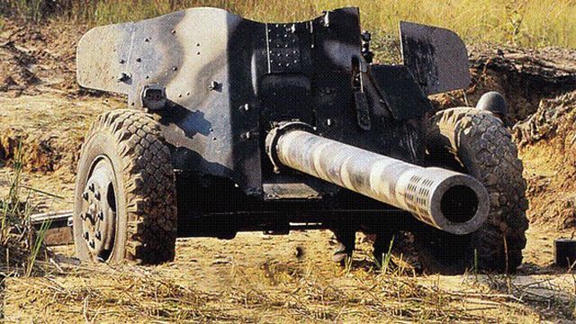 Україна розпочинає перший етап відводу важкого озброєння на Донбасі, — Генштаб Україна розпочинає перший етап відводу важкого озброєння на Донбасі, — Генштаб