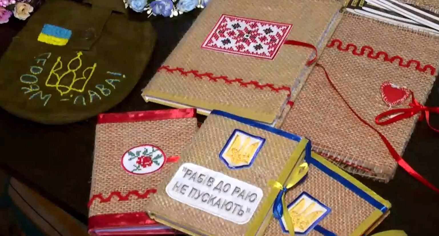 Солдат поїхав у зону АТО, а свою оселю віддав на потреби волонтерів Солдат поїхав у зону АТО, а свою оселю віддав на потреби волонтерів