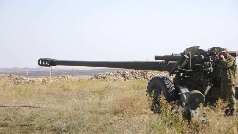 Сили АТО в цілому продовжують відводити озброєння, — речник АТО Сили АТО в цілому продовжують відводити озброєння, — речник АТО