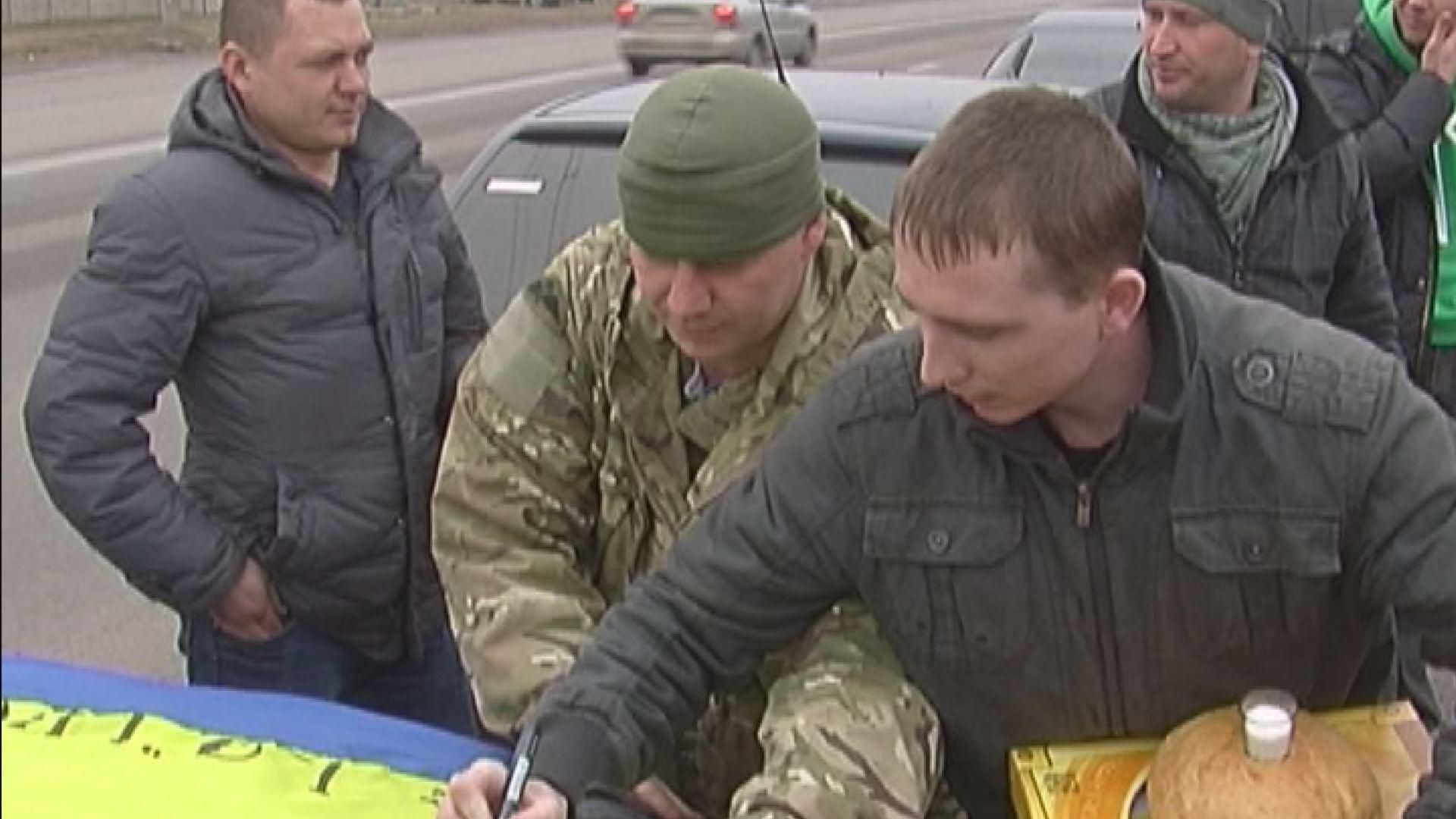 До Луцька повернувся звільнений полонений До Луцька повернувся звільнений полонений