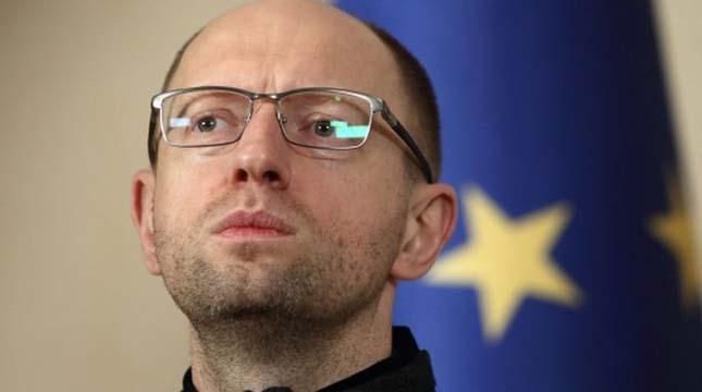 Яценюк не захотів обіцяти економічний ріст України цього року Яценюк не захотів обіцяти економічний ріст України цього року