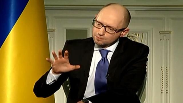 Яценюк убежден — появится избыточное предложение валюты Яценюк убежден — появится избыточное предложение валюты