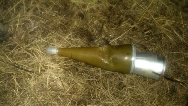 В Донецкой области двое подростков подорвались на мине, один парень умер В Донецкой области двое подростков подорвались на мине, один парень умер