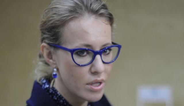 Немцов готовил доклад с фактами присутствия военных РФ в Украине,— Собчак Немцов готовил доклад с фактами присутствия военных РФ в Украине,— Собчак