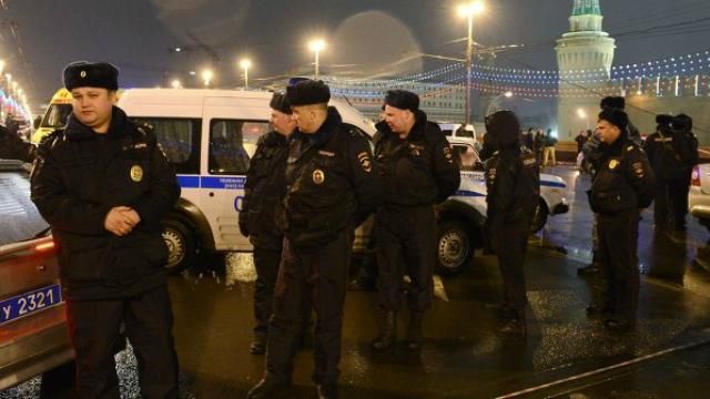Російські слідчі назвали ймовірні причин вбивства Нємцова