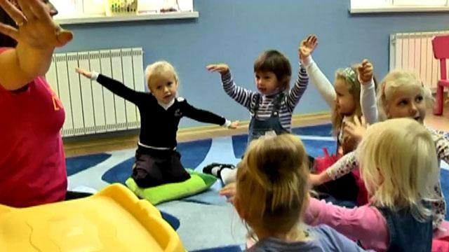 Кабмін виділить додаткові гроші на дітей Кабмін виділить додаткові гроші на дітей