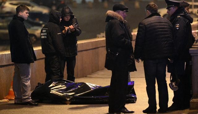 Українського консула допустили до Дурицької, на очах в якої вбили Нємцова, — джерело Українського консула допустили до Дурицької, на очах в якої вбили Нємцова, — джерело