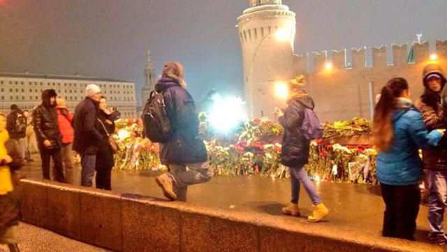 У Москві перекрили дороги перед маршем пам'яті Нємцова У Москві перекрили дороги перед маршем пам'яті Нємцова