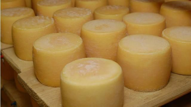 Росія не пустила до Криму крупну партію української молочної продукції Росія не пустила до Криму крупну партію української молочної продукції