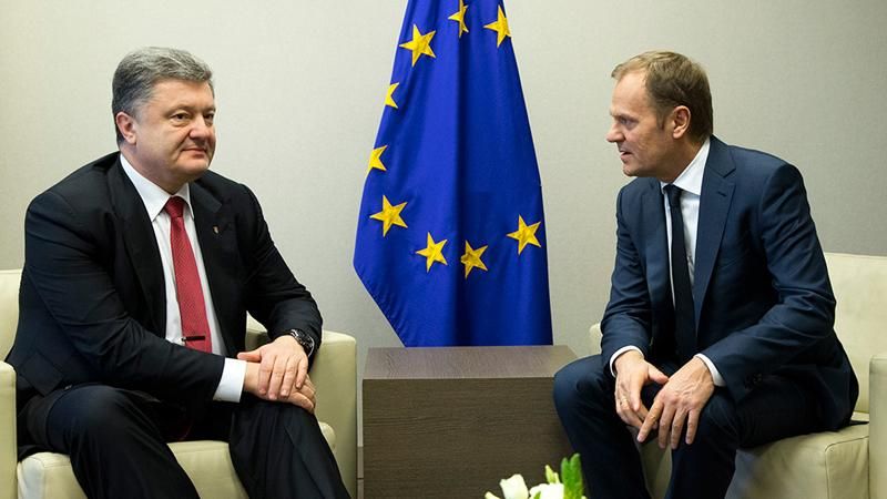 Порошенко і Туск обговорили можливість проведення саміту Україна-ЄС