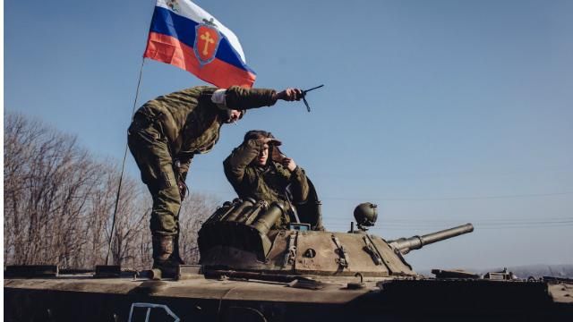 Боевики не поделили с "казаками" Антрацит и Красный Луч Боевики не поделили с "казаками" Антрацит и Красный Луч