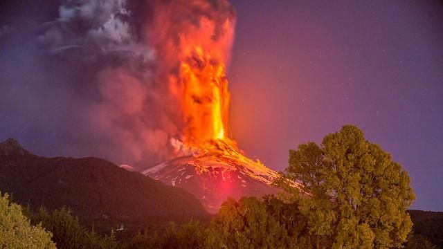 В Чили произошло извержение вулкана