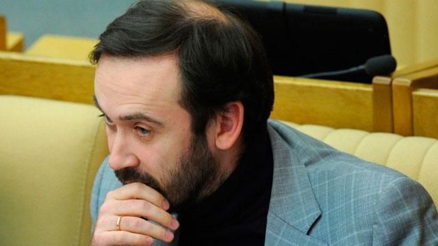 Оппозиционер из Госдумы говорит, что ему угрожают Оппозиционер из Госдумы говорит, что ему угрожают