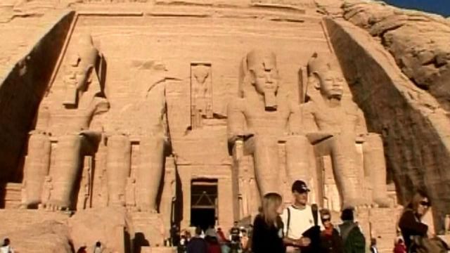 Через девальвацію гривні літня відпустка для українців стала розкішшю Через девальвацію гривні літня відпустка для українців стала розкішшю