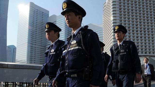 В Японии задержали руководителя фирмы, который применял электрошок к своим сотрудникам
