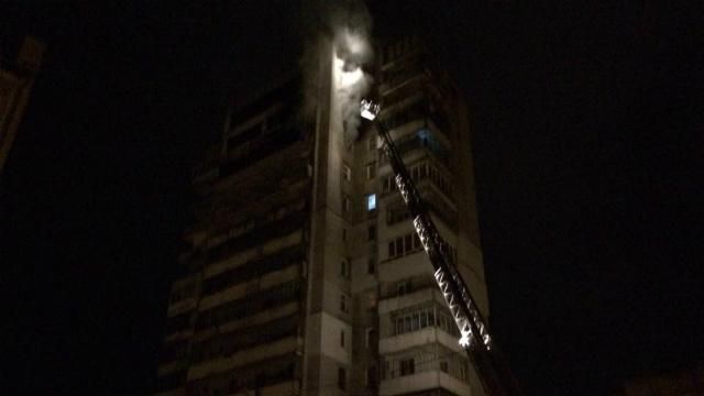 У Львові горіла багатоповерхівка. Є постраждалі У Львові горіла багатоповерхівка. Є постраждалі
