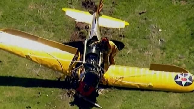 Американский актер Харрисон Форд попал в авиакатастрофу Американский актер Харрисон Форд попал в авиакатастрофу