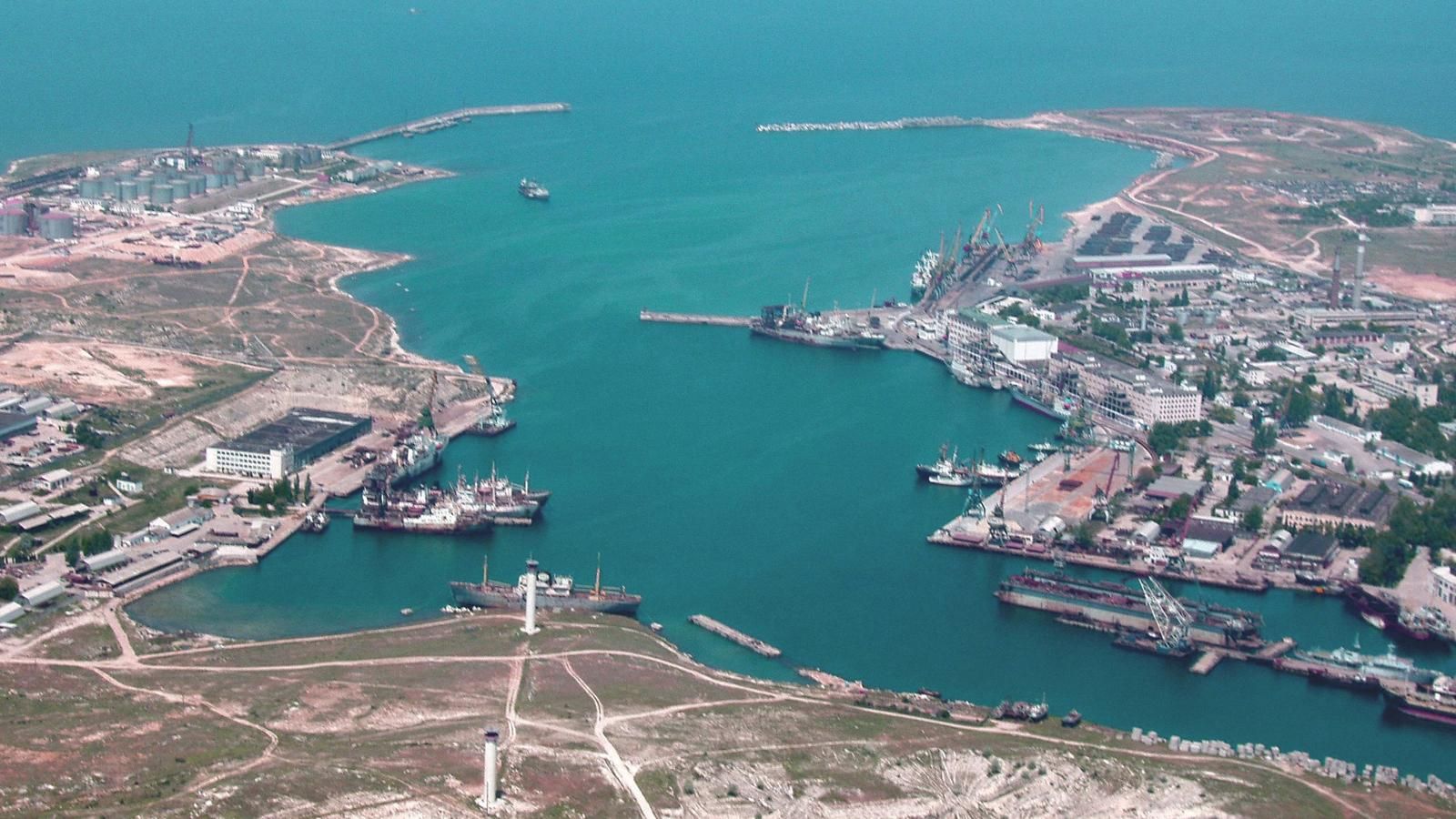 Росія "націоналізувала" в Криму близько 300 великих підприємств, — експерт Росія "націоналізувала" в Криму близько 300 великих підприємств, — експерт