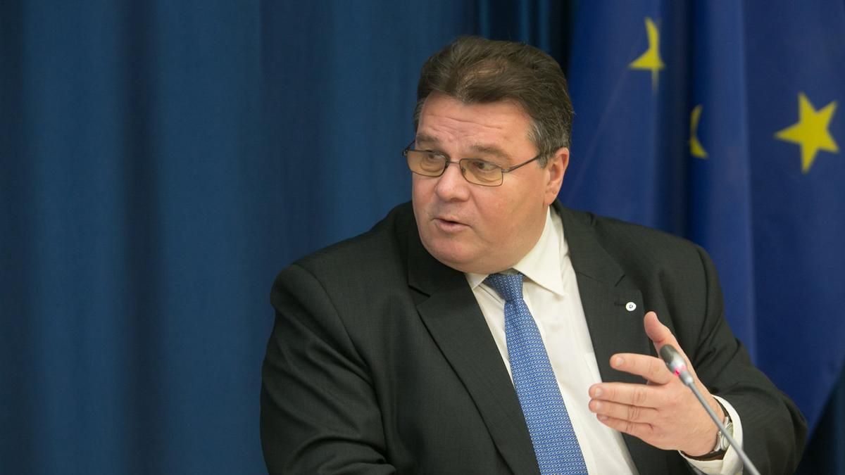 Глава МЗС Литви виступає за політичну ізоляцію Росії Глава МЗС Литви виступає за політичну ізоляцію Росії