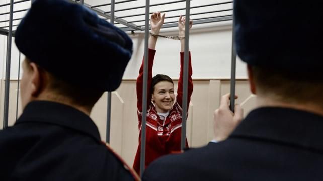 Порошенко: Агрессор сломает зубы о нашу Надежду Савченко