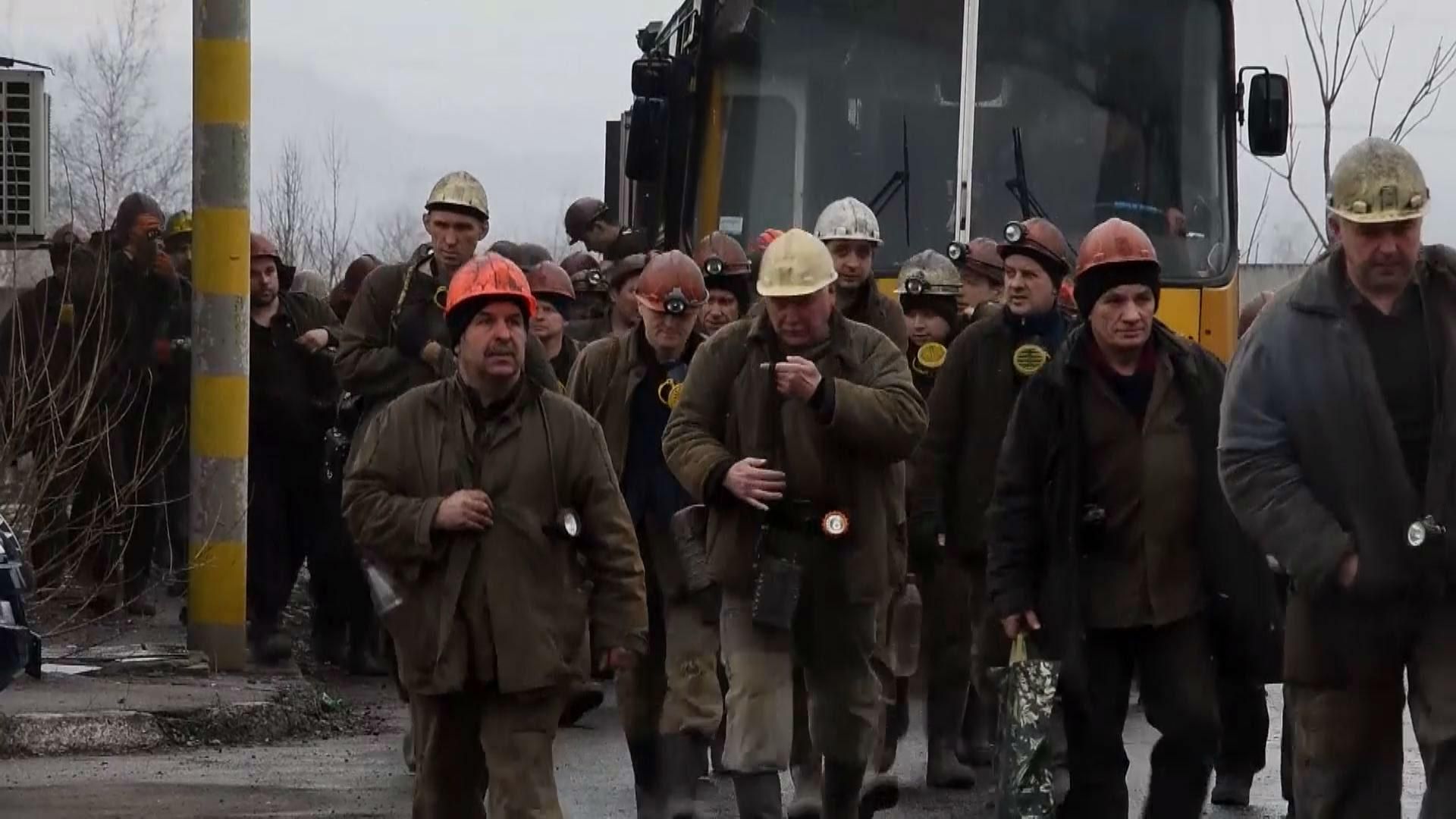Трагедія Донбасу: шахтарям допомогали волонтери, бо "ДНР" не впустили рятувальників