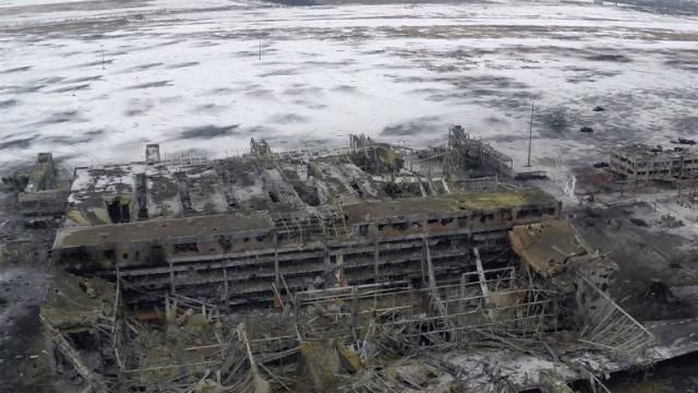 Миссия ОБСЕ зафиксировала полусотню взрывов в донецком аэропорту Миссия ОБСЕ зафиксировала полусотню взрывов в донецком аэропорту