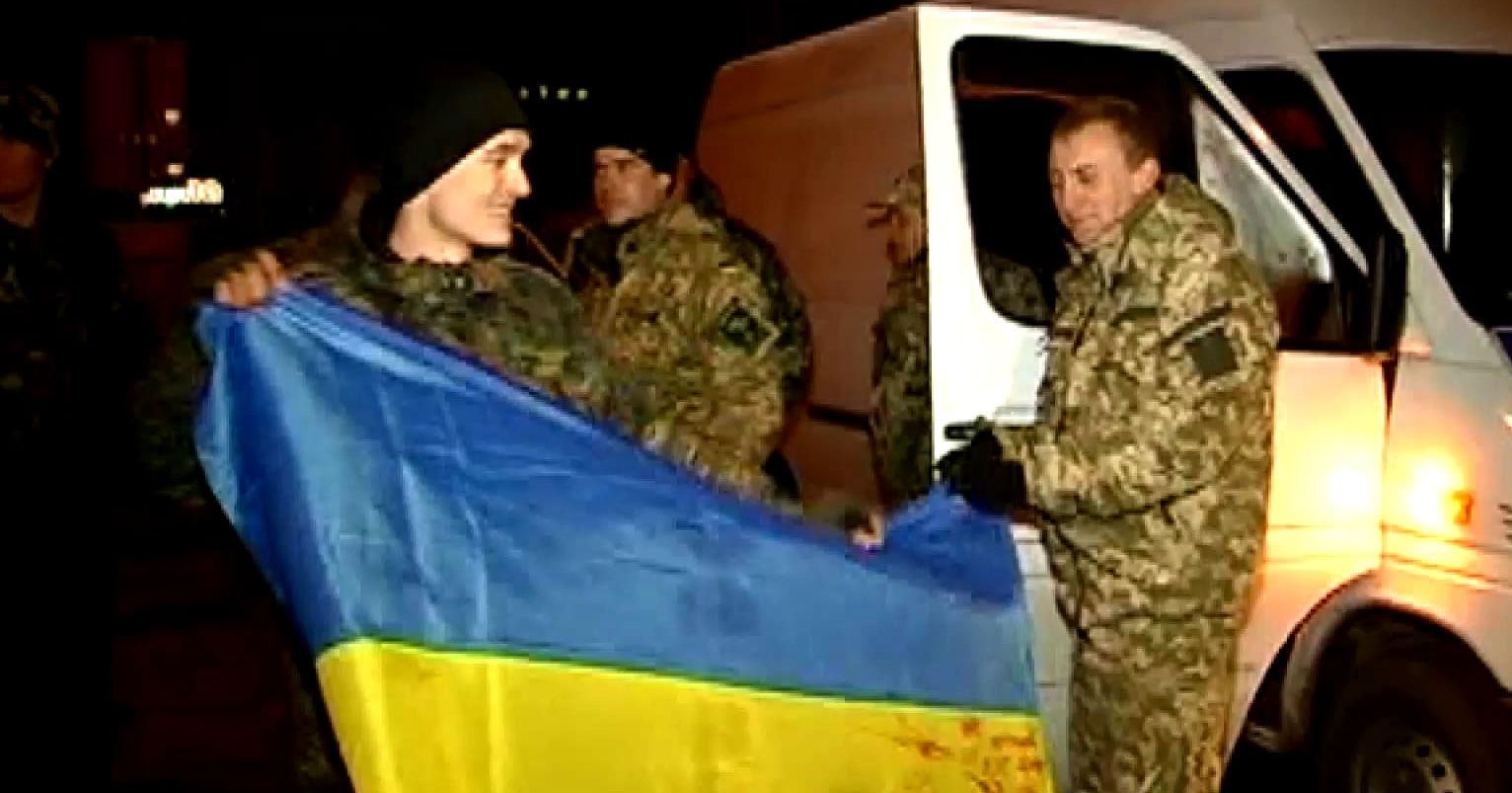 До Сум повернулися артилеристи, 5 з них – демобілізовані До Сум повернулися артилеристи, 5 з них – демобілізовані