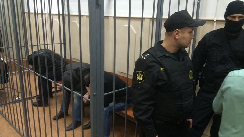 Суд взяв під варту обвинувачених у вбивстві Нємцова