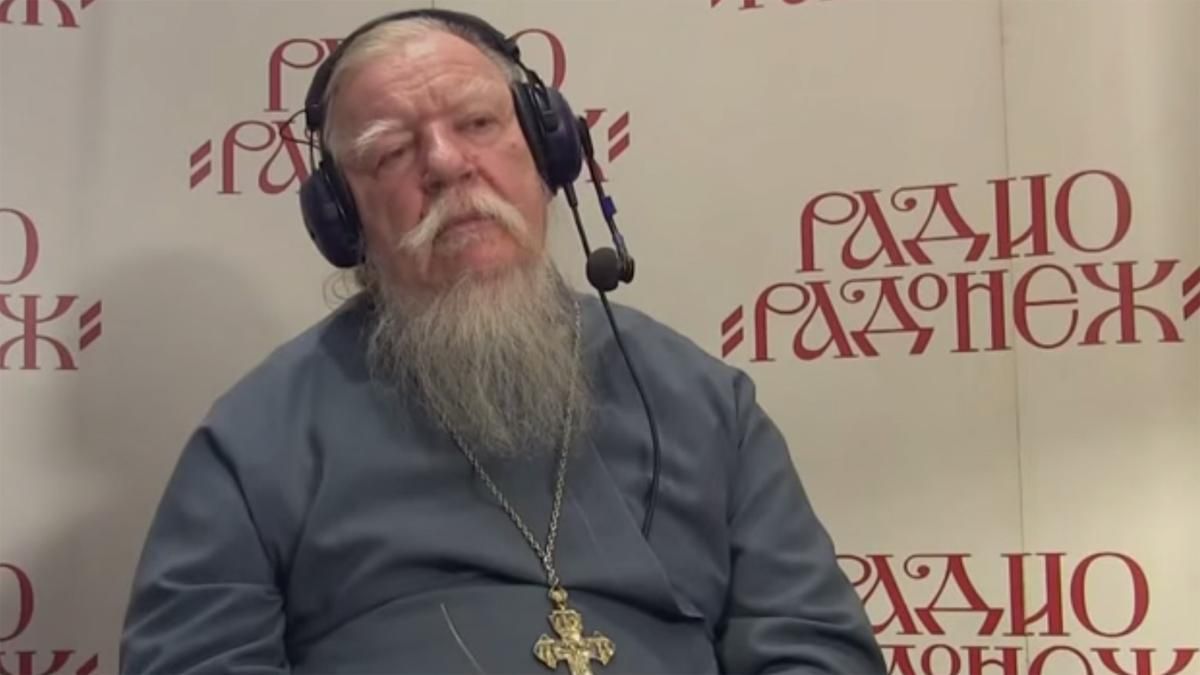 Російський священик пояснив, як треба молитися за Путіна