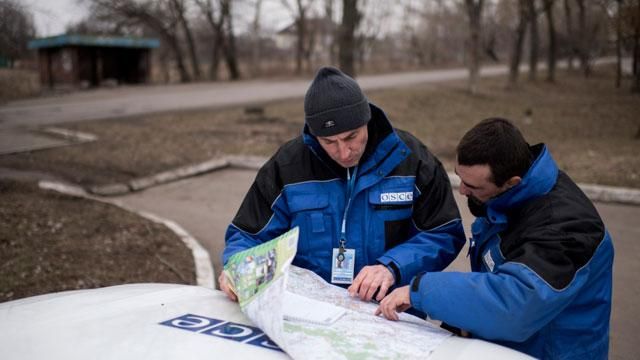 В районі донецького аеропорту тривають бої, — ОБСЄ