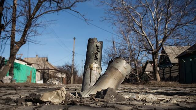 Порошенко озвучил количество погибших под Дебальцево Порошенко озвучил количество погибших под Дебальцево