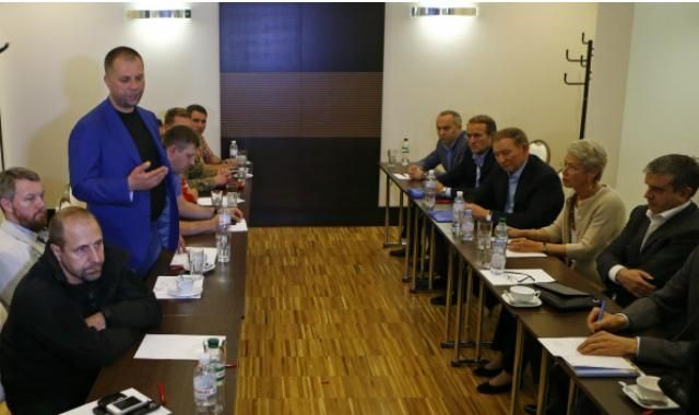 Контактна група поспілкується у п’ятницю, — МЗС РФ Контактна група поспілкується у п’ятницю, — МЗС РФ